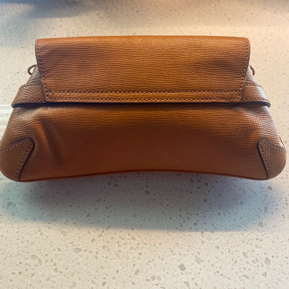 Authentic Gucci Horsebit Clutch - Picture 4 of 10